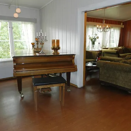 Vindfjelltunet Gjestegaard 3* Steinsholt